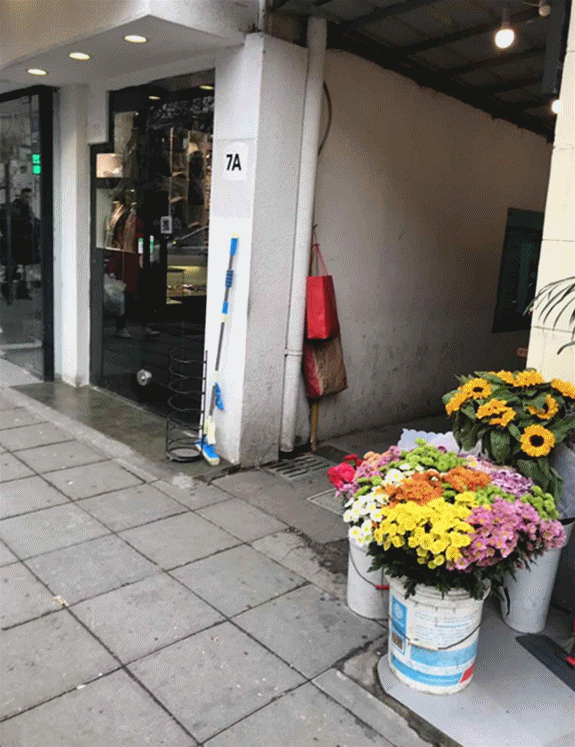 奢侈品虽爱却不追，路过新乐路竟被神秘人安利高仿表？  第1张