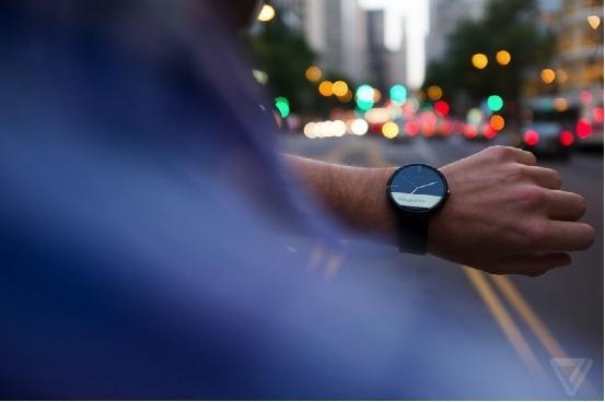 开售的Moto 360怎么样？国外科技网站评测来啦  第5张