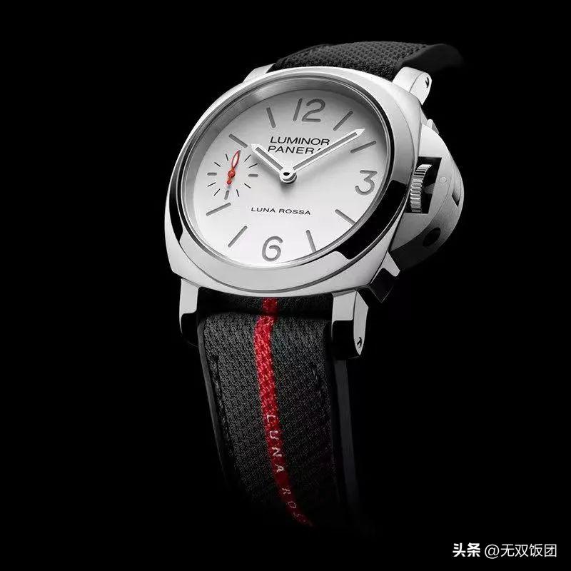 1 - 5万元预算内，哪几款手表能兼顾使用与社交价值？  第3张