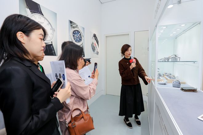 香港佳士得5月雅逸精品周，呈献珍罕珠宝名表等珍品  第6张