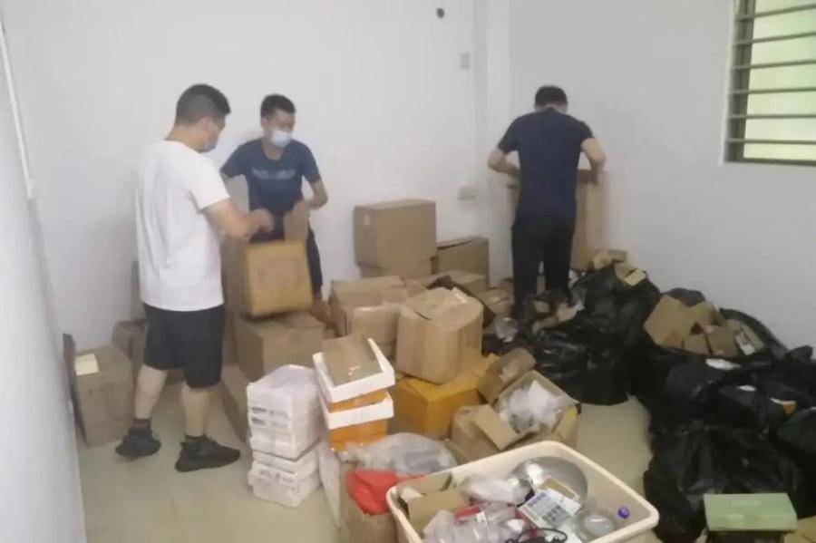 聊城食药环侦大队千里出击！捣毁2处制假窝点，抓获4人挽损百万  第2张