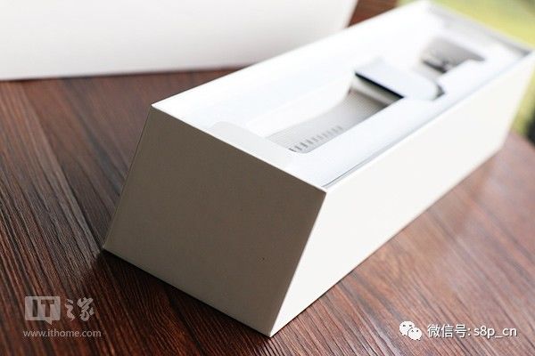 Apple Watch上市首年销量可观，明年预计销量大增，包装供应商竞争激烈  第4张