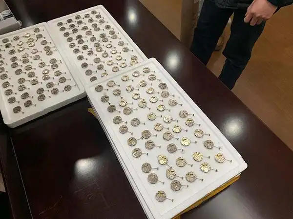 促销后老字号手表销量不升反降？或是盗版三折出售狙击  第2张